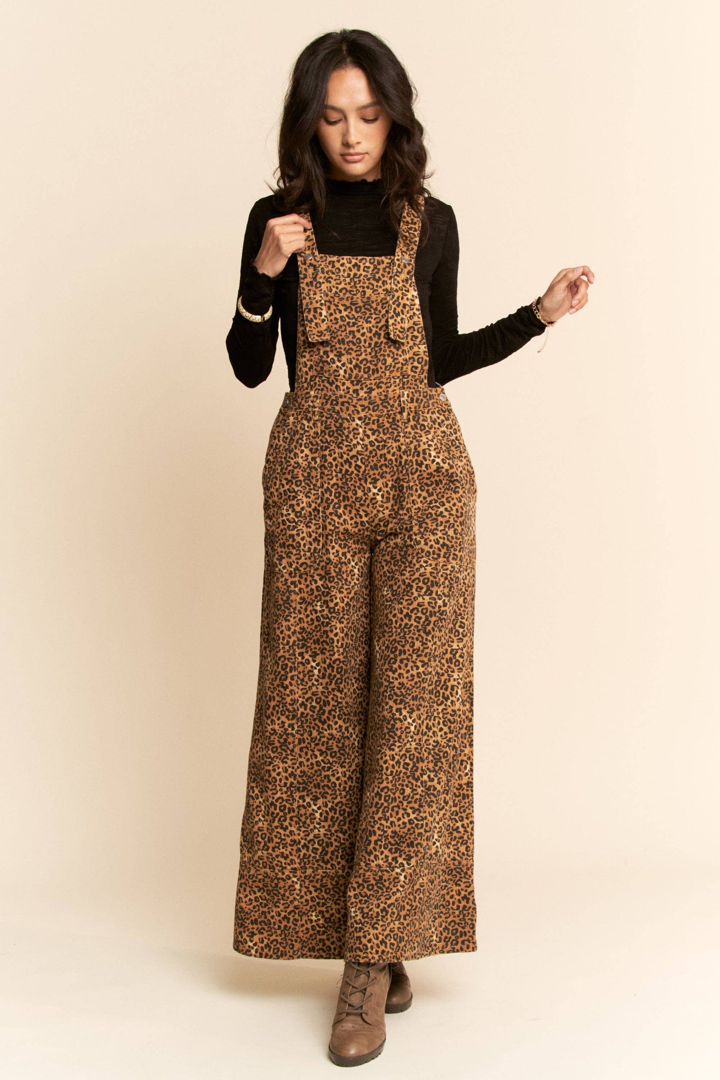 ANIMAL PRINTED DENIM WIDE OPEN LEG OVERALL PANTS