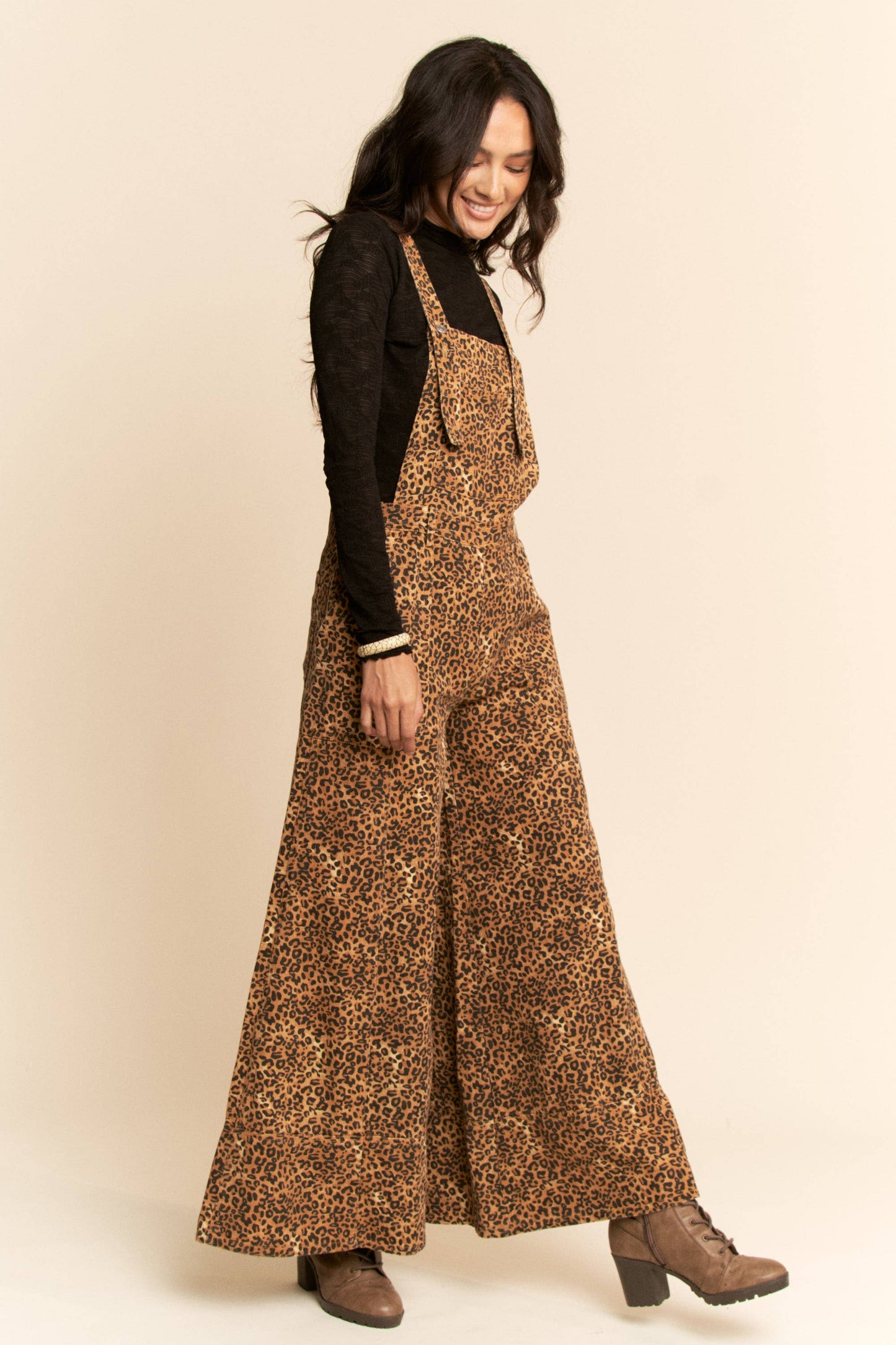 ANIMAL PRINTED DENIM WIDE OPEN LEG OVERALL PANTS