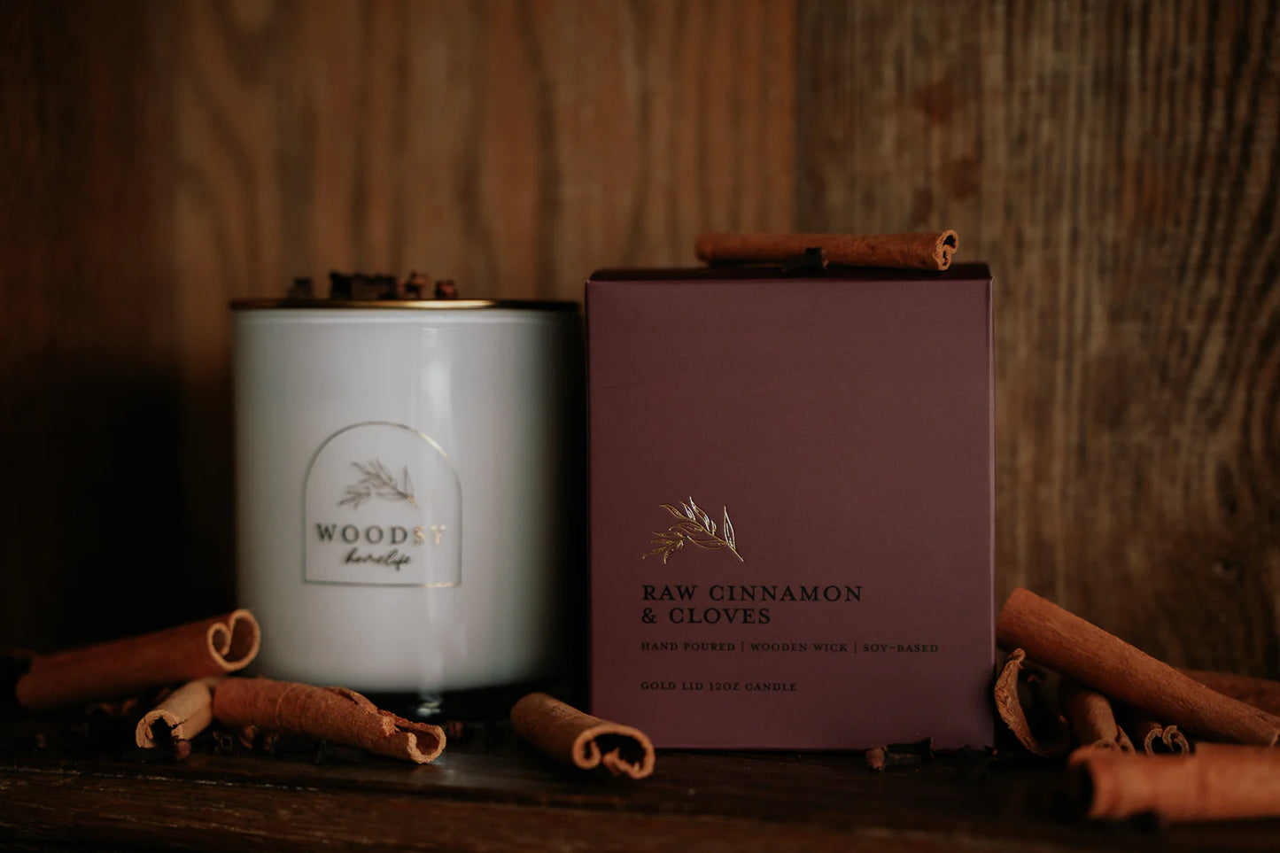 Raw Cinnamon & Cloves | Gold Lid Candle & Boutique Box