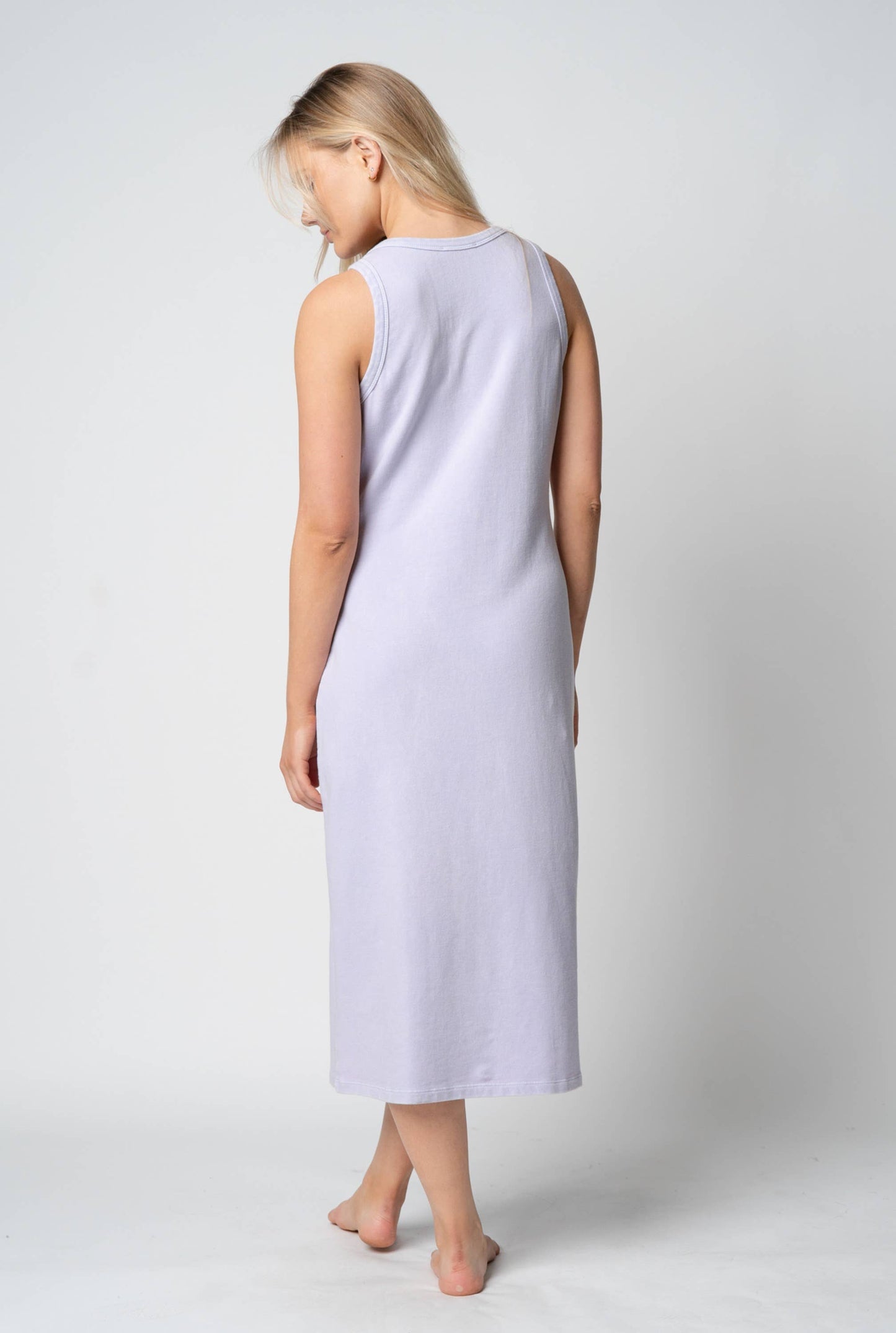 Casual Luxe Midi Dress in Lilac