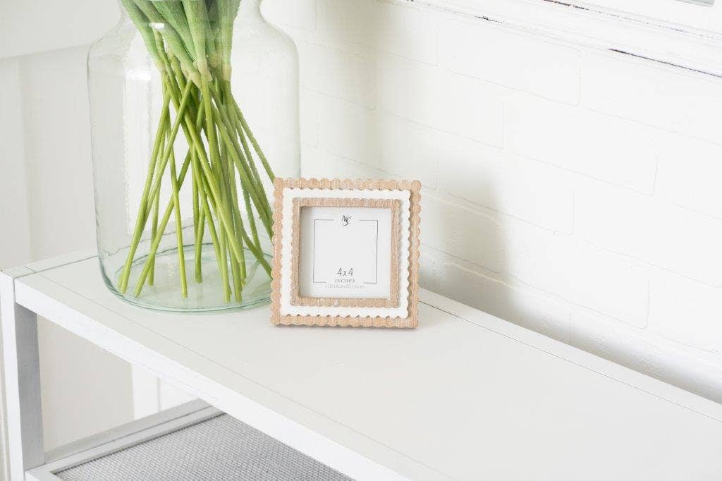 4x4 Scallop Mixed Frame