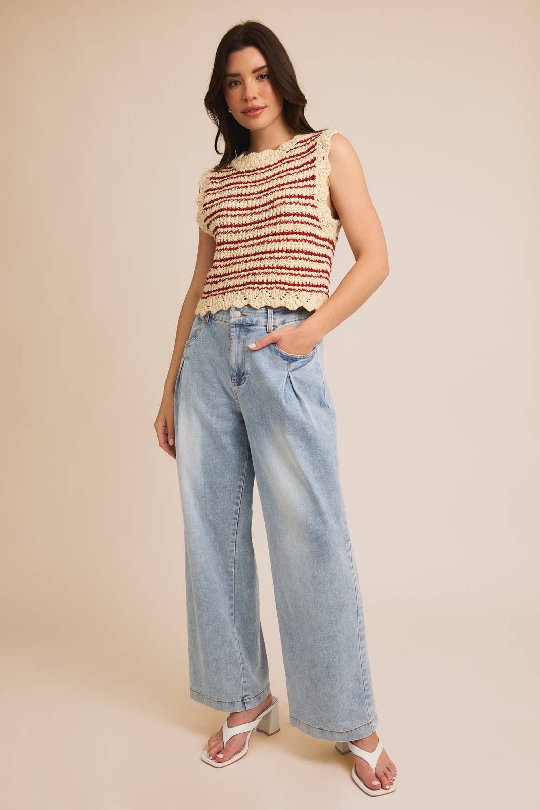 ROUND NECK SLEEVELESS STRIPE CROCHET TANK