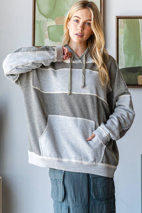 CONTRAST PATCHED SLEEVE HOODIE