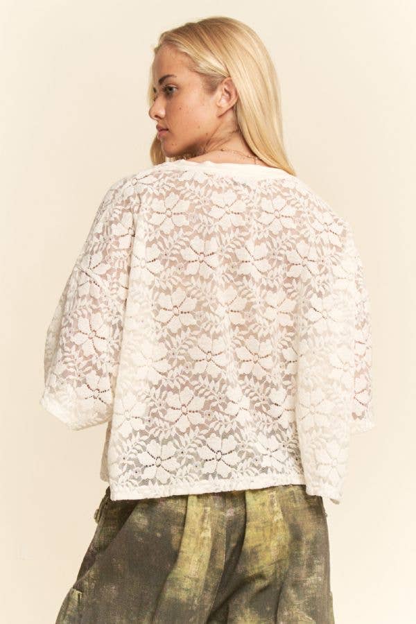 BOXY FLORAL LACE KNIT TOP