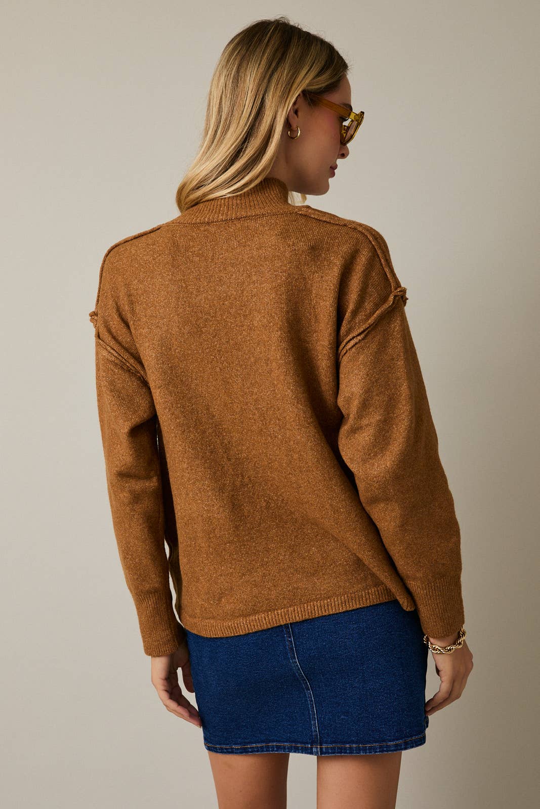 MOCK NECK LONG SLEEVE SWEATER