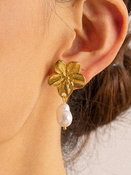 Cypress 18K Gold Non-Tarnish Flower Pearl Earring