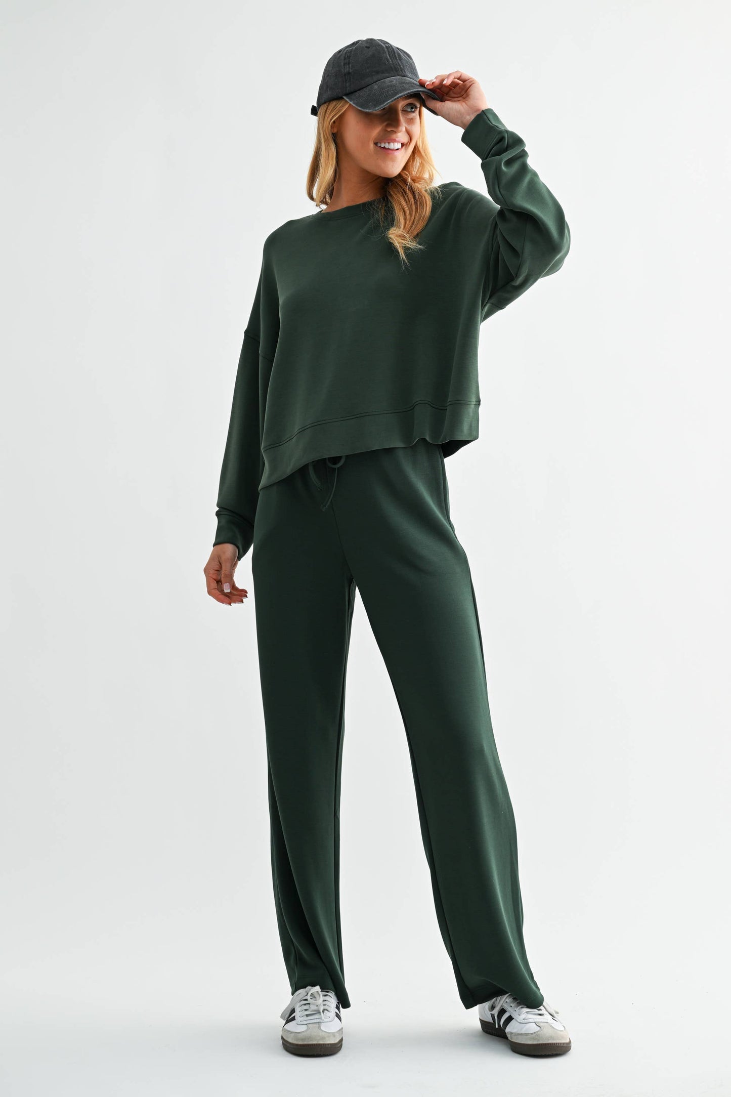 Simple Scuba Wide-Leg Pant