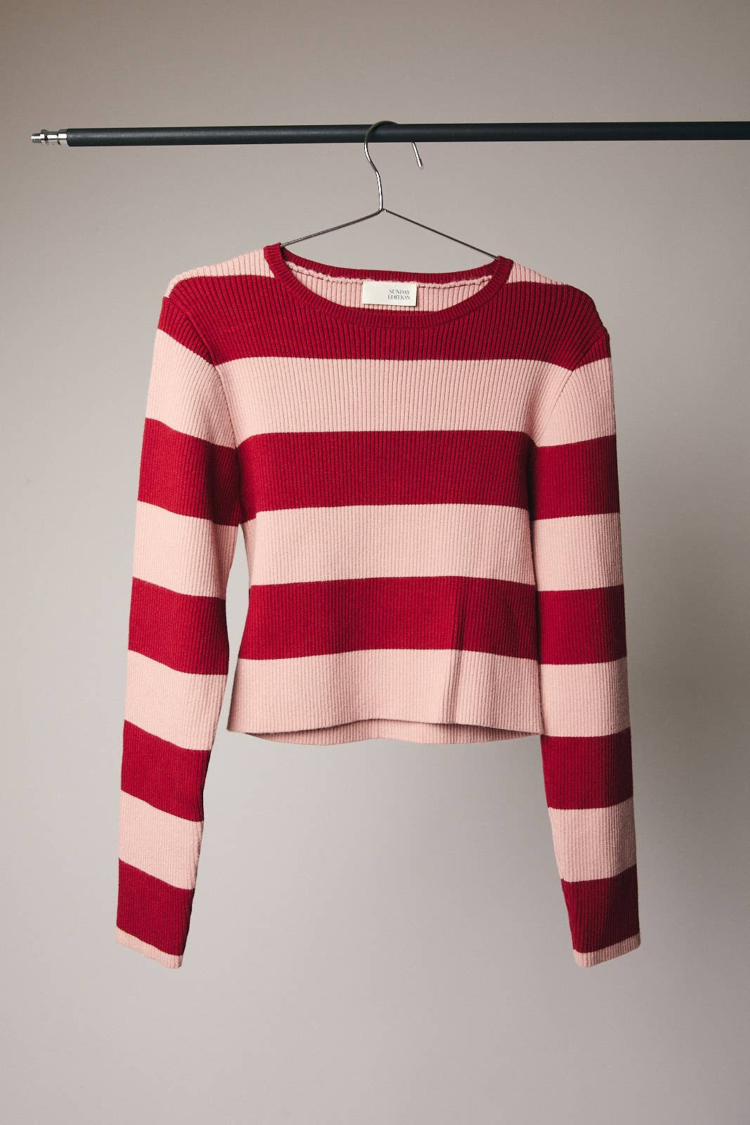 ROUND NECK LONG SLEEVE STRIPE RIBBED TOP