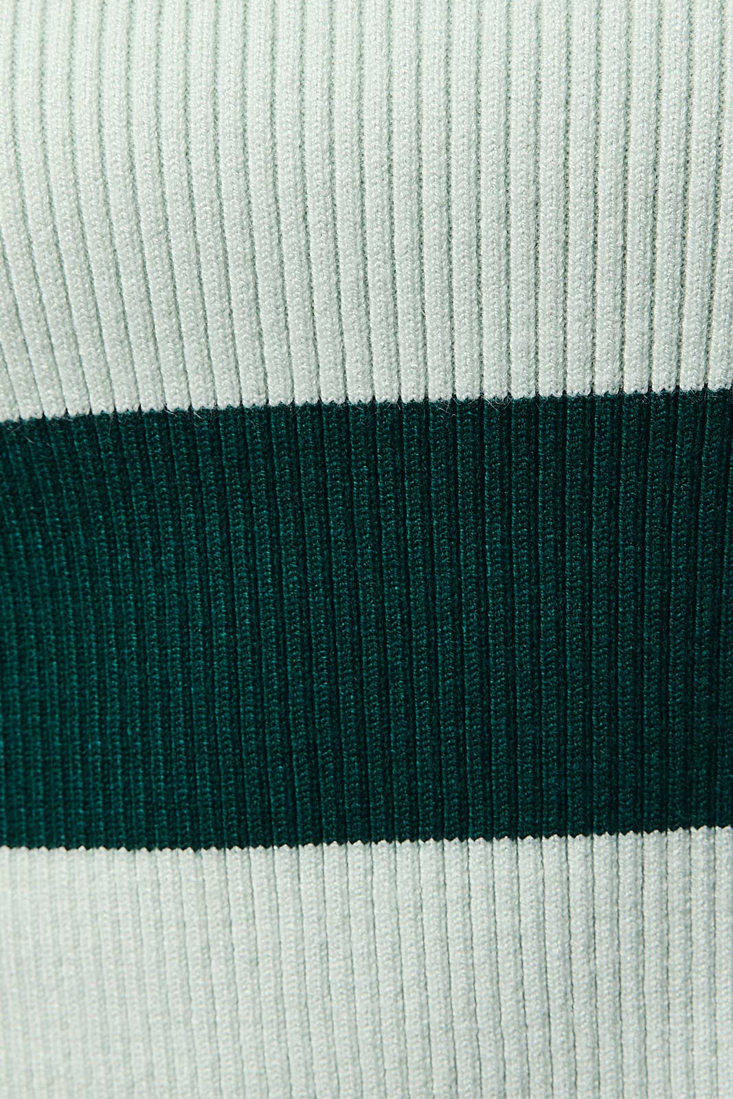 ROUND NECK LONG SLEEVE STRIPE RIBBED TOP