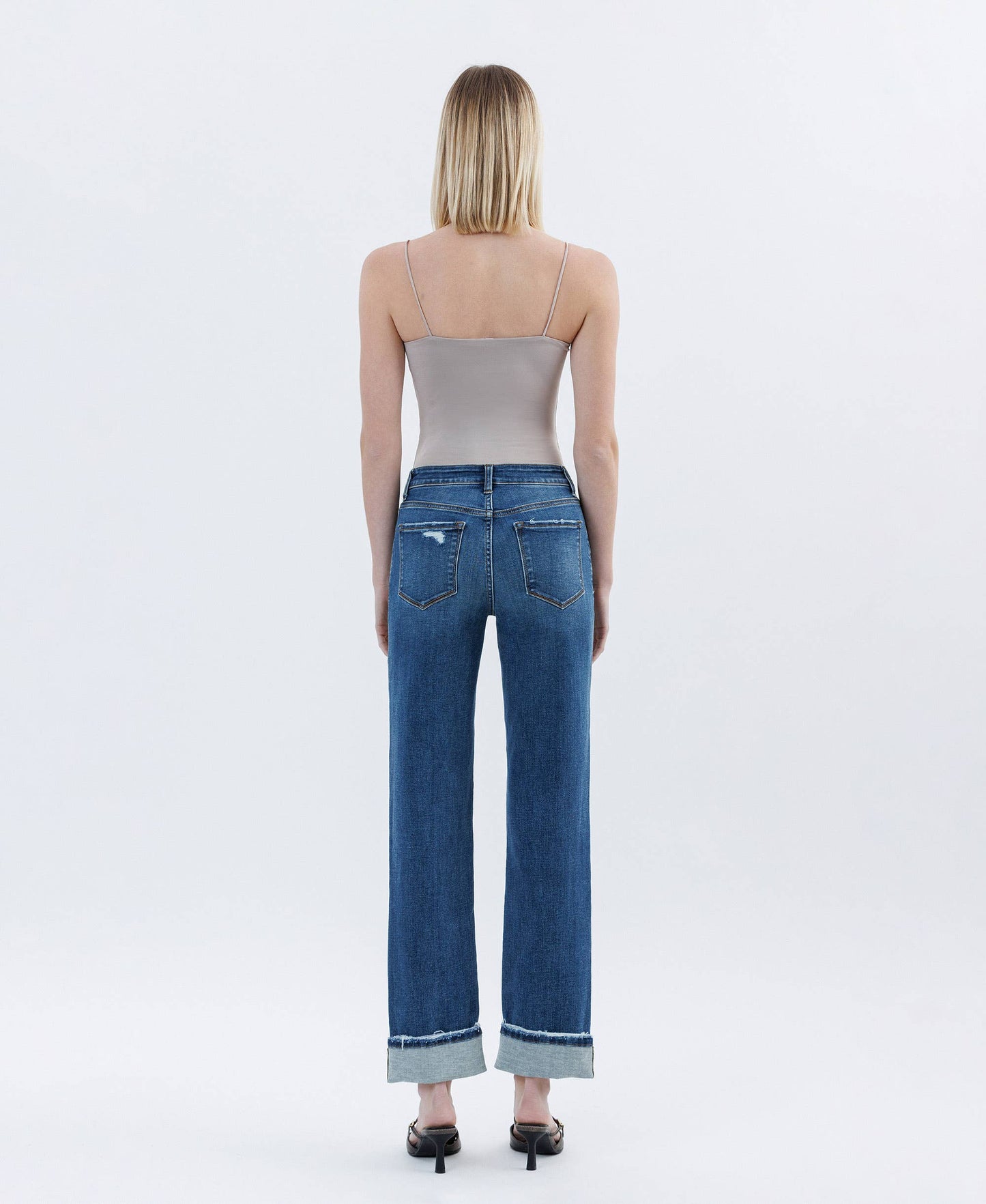 HIGH RISE CUFFED STRAIGHT JEANS