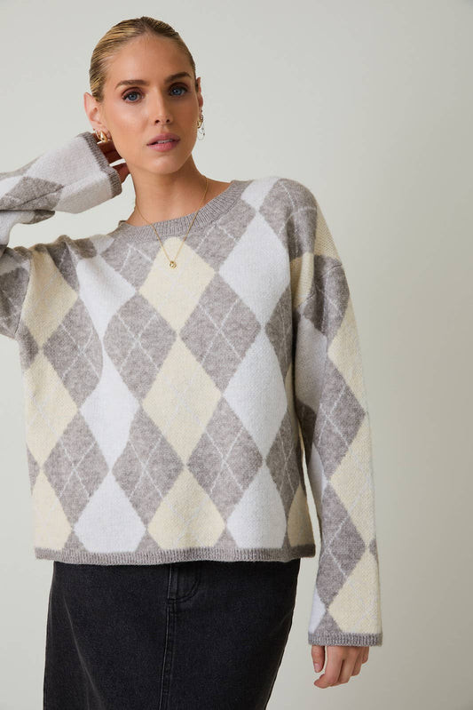 ROUND NECK ARGYLE PATTERN SWEATER