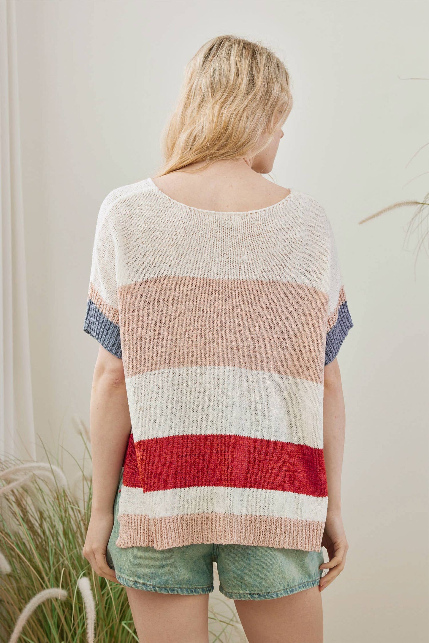 Contrast Striped Short Sleeve Knit Top