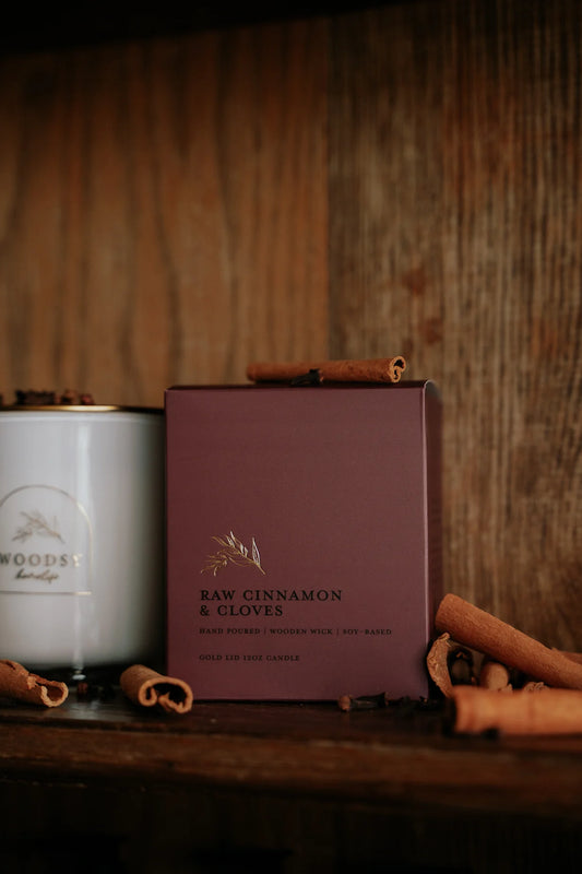 Raw Cinnamon & Cloves | Gold Lid Candle & Boutique Box