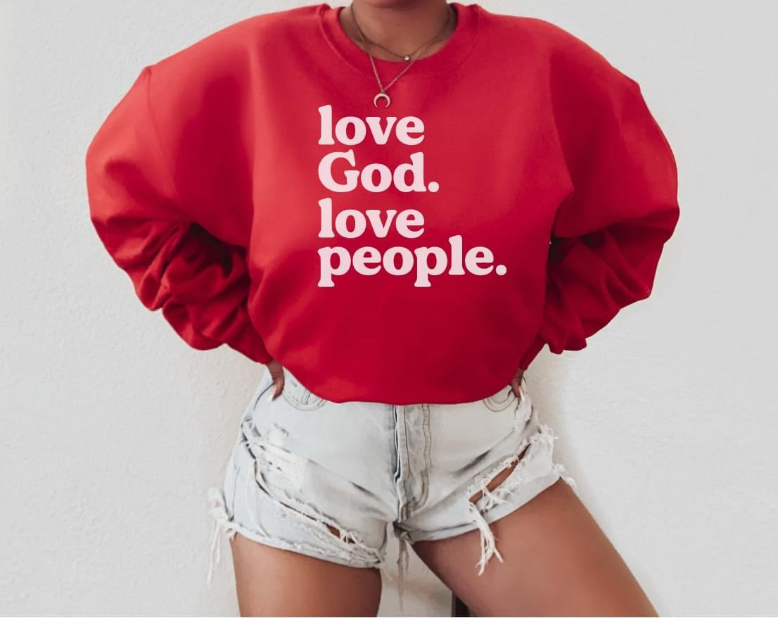 Love God Graphic Sweatshirt