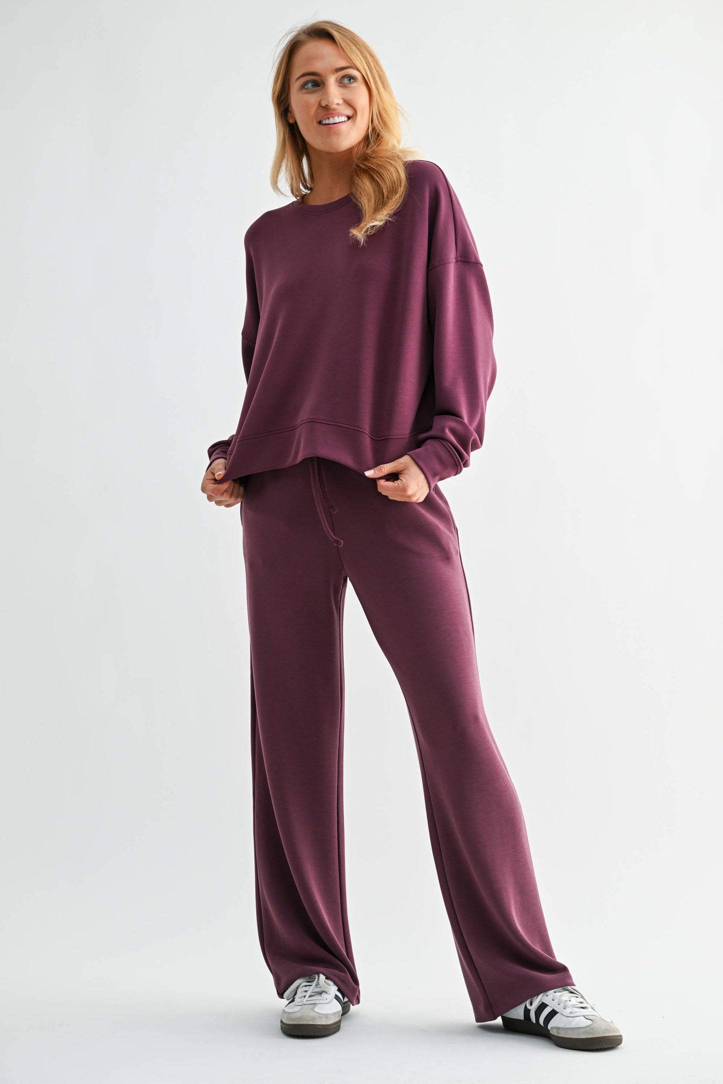Simple Scuba Wide-Leg Pant