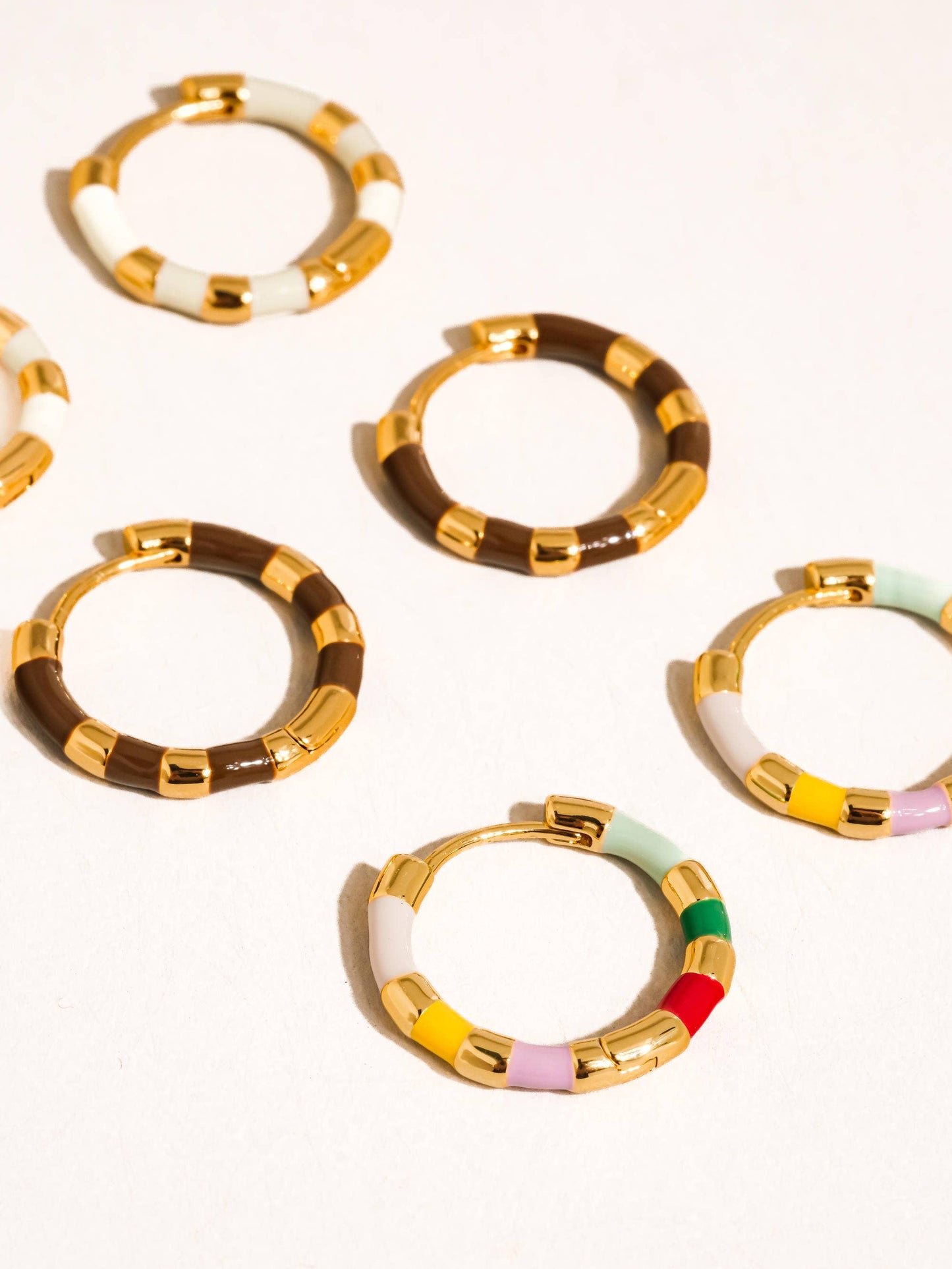 Avielle 18K Gold Vintage Enamel Hoop Earring