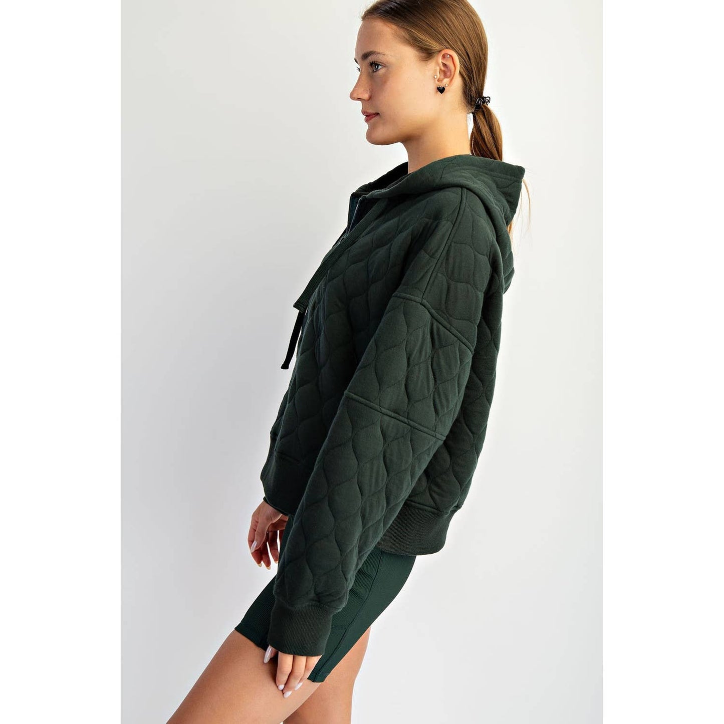 QUILTED QUARTER ZIP HOODIE JACKET