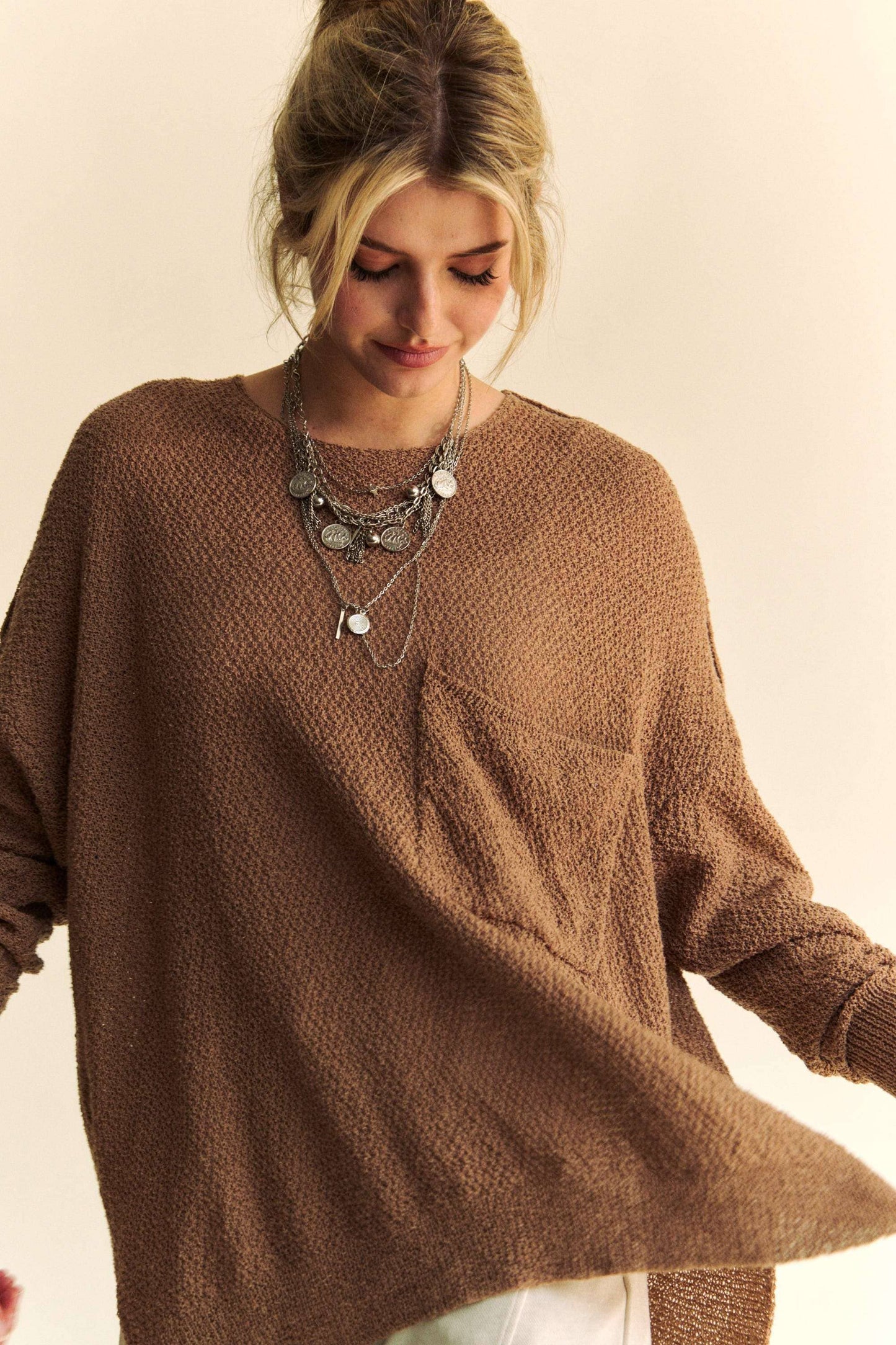 TEXTURED YARN DETAIL RELAXED FIT EASY SWEATER TOP