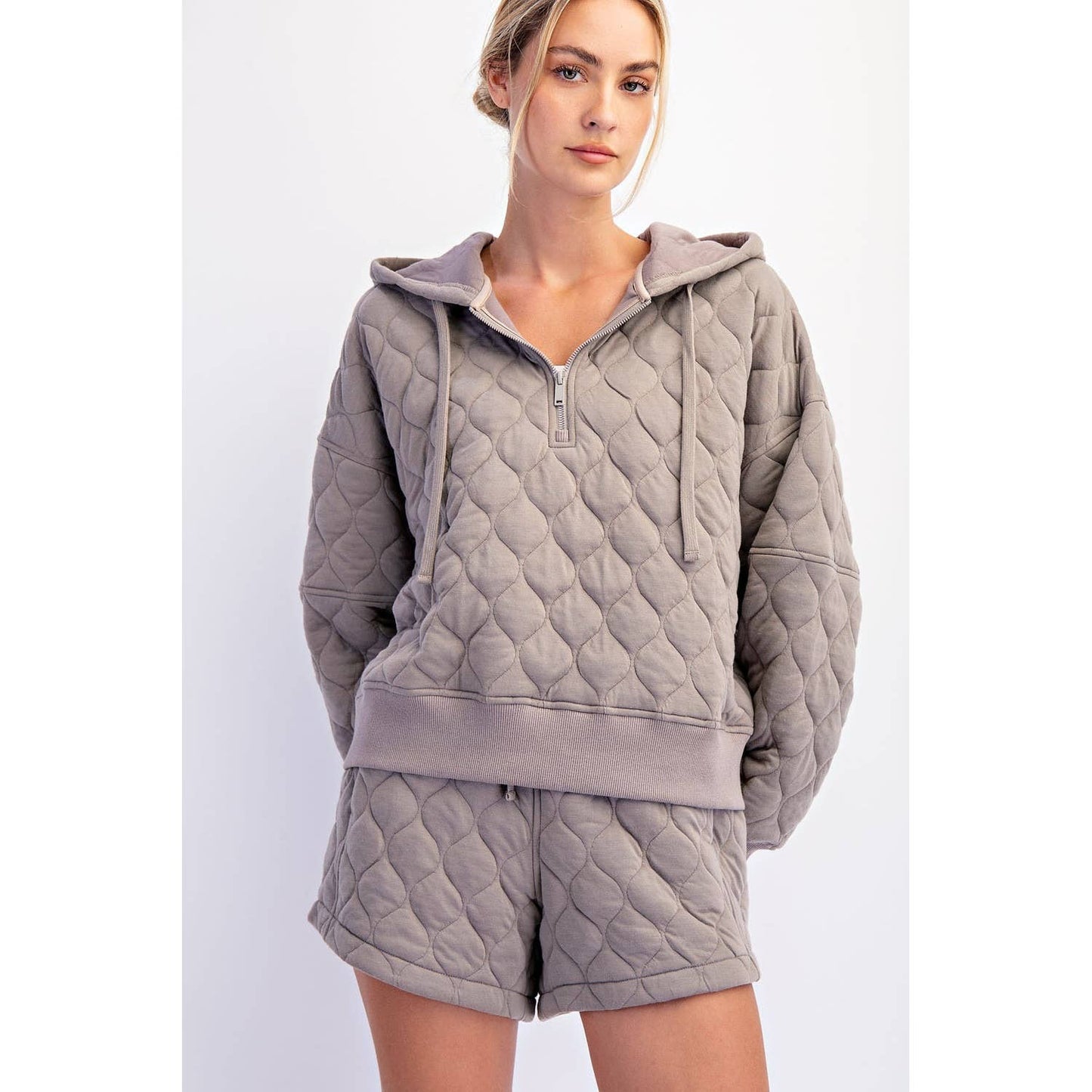 QUILTED QUARTER ZIP HOODIE JACKET