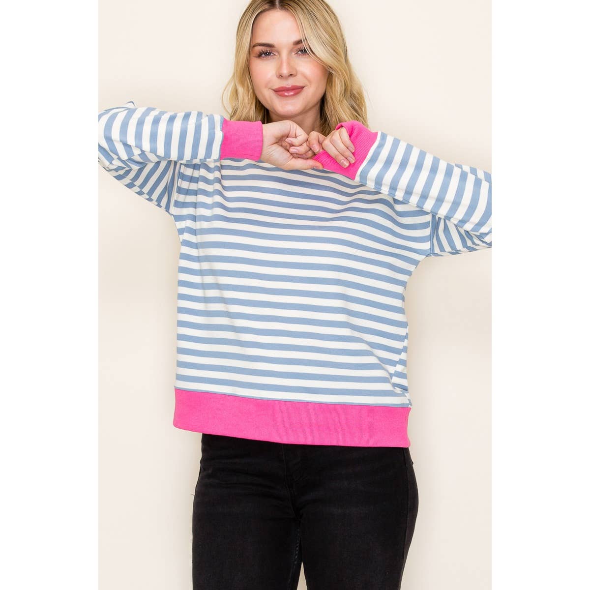 STRIPED SWEATSHIRT
