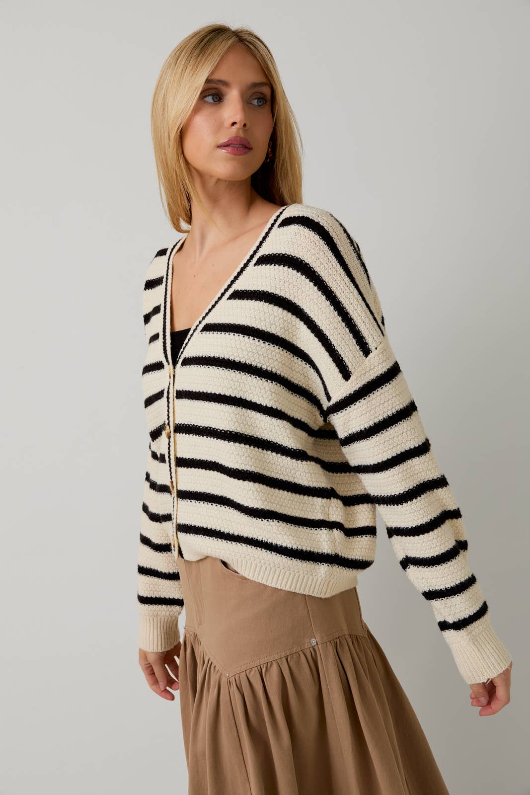 V-NECK LONG SLEEVE BUTTON UP STRIPE SWEATER CARDIGAN
