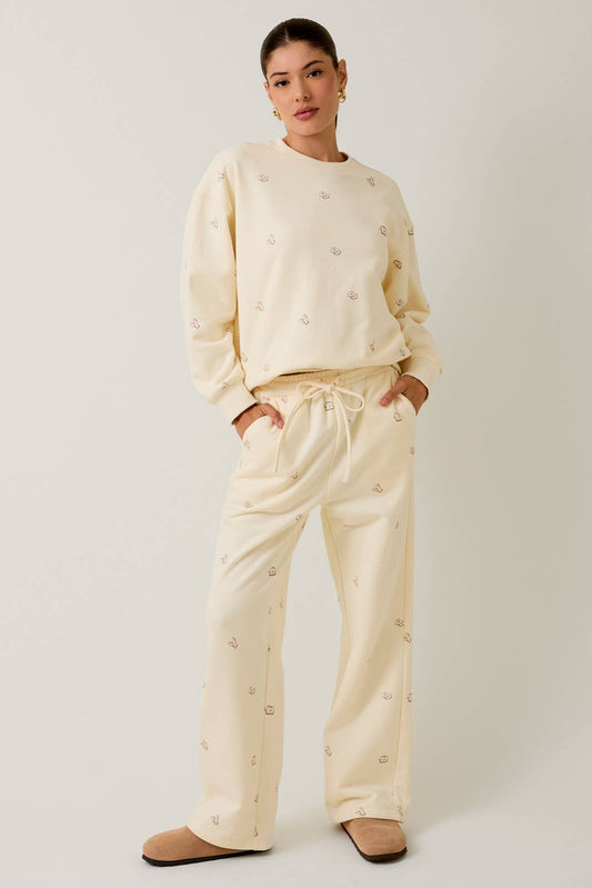 'BAKERY' GRAPHIC SWEATSHIRT AND SWEATPANTS