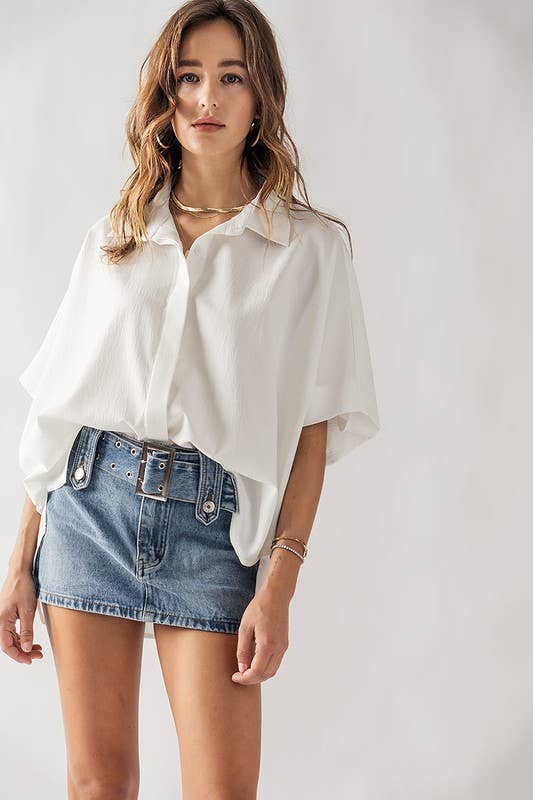 RELAXED FIT HIDDEN PLACKET SHORT SLEEVE SHIRT