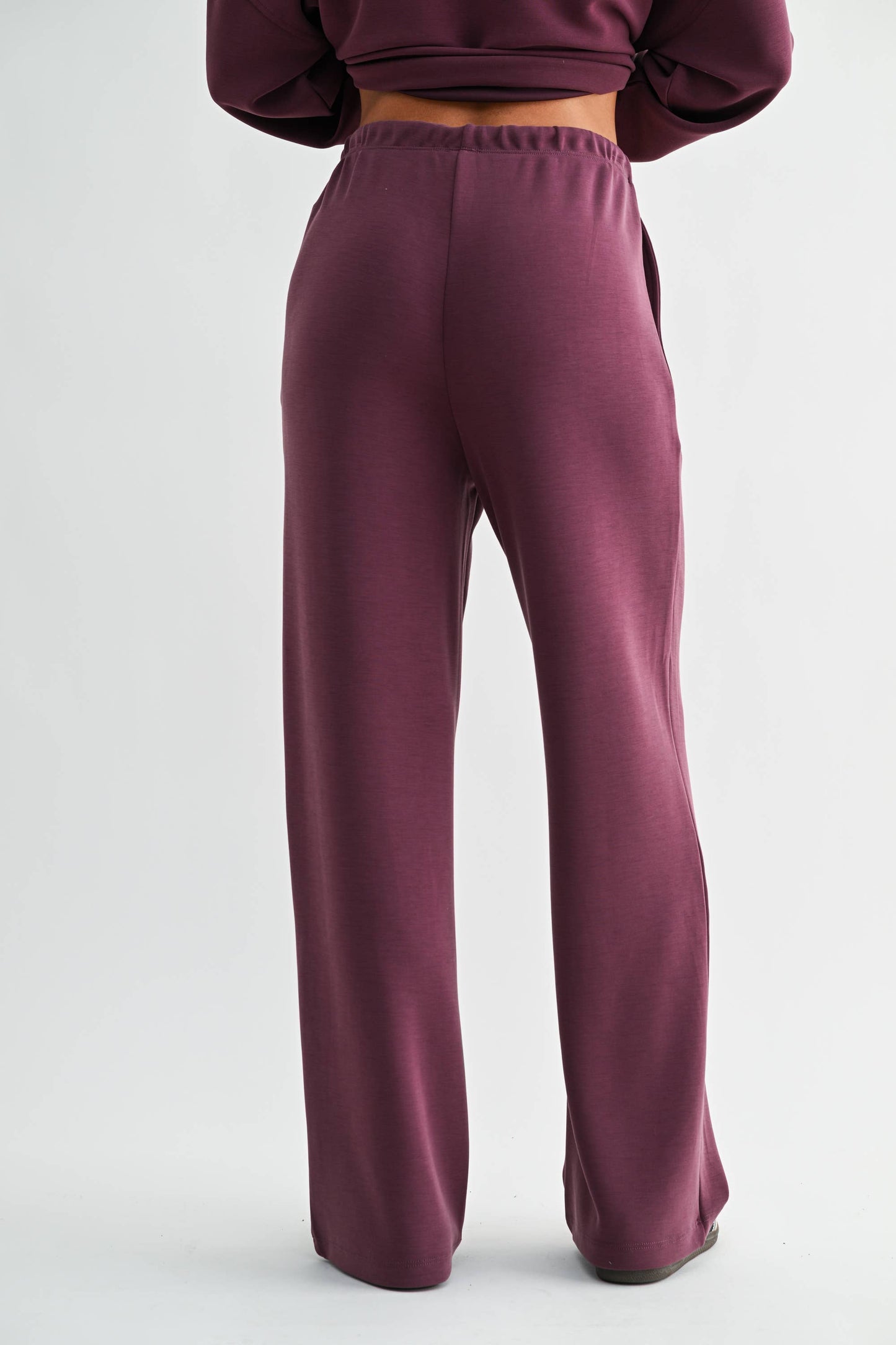 Simple Scuba Wide-Leg Pant